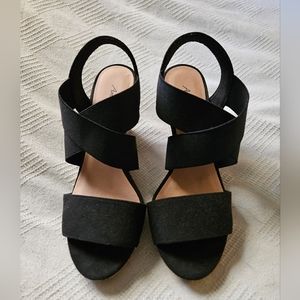 American Eagle By Payless ryan wedge